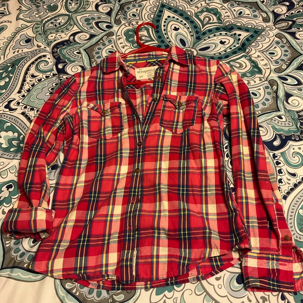 Aero button up top